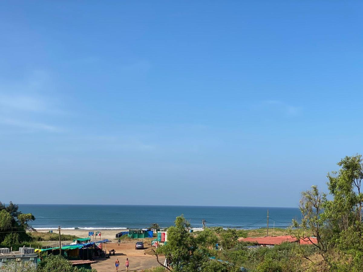 Ziba Beach Morjim Exteriör bild